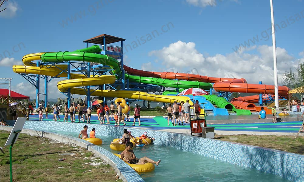 浙江宁波东钱湖水上乐园螺旋组合滑道、漂流河