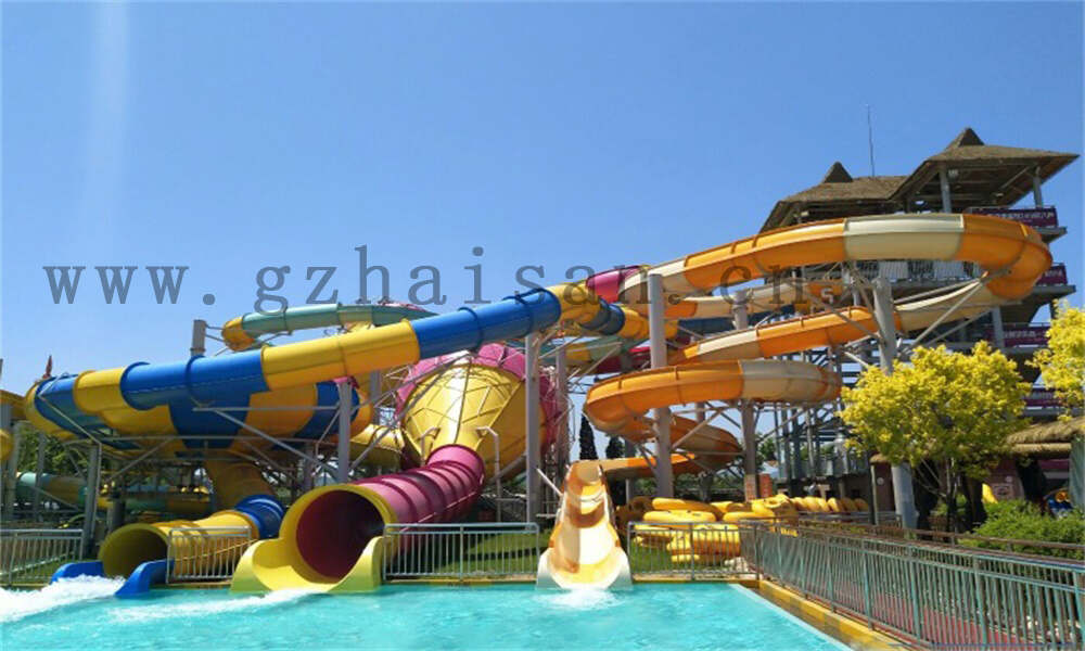 如何安全使用和管理好水滑梯的13点