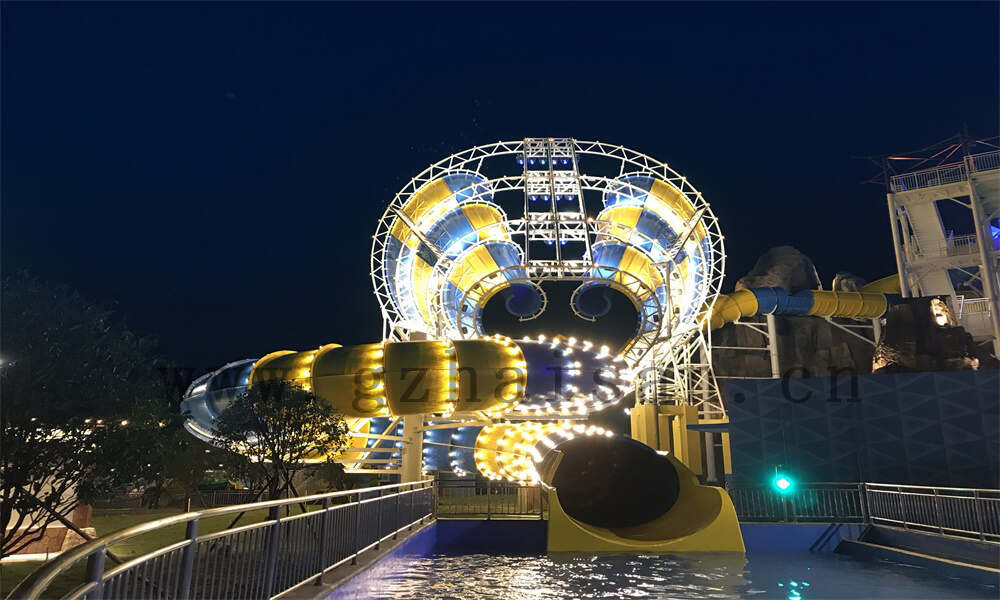 室内水上游乐设施中心：欢乐无限的水上乐园